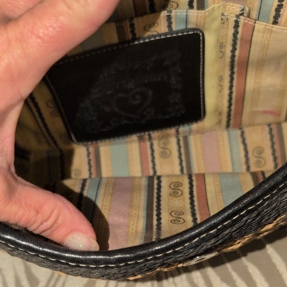 Brighton Black and Tan Woven Handbag With Hang Tag - Picture 5 of 12